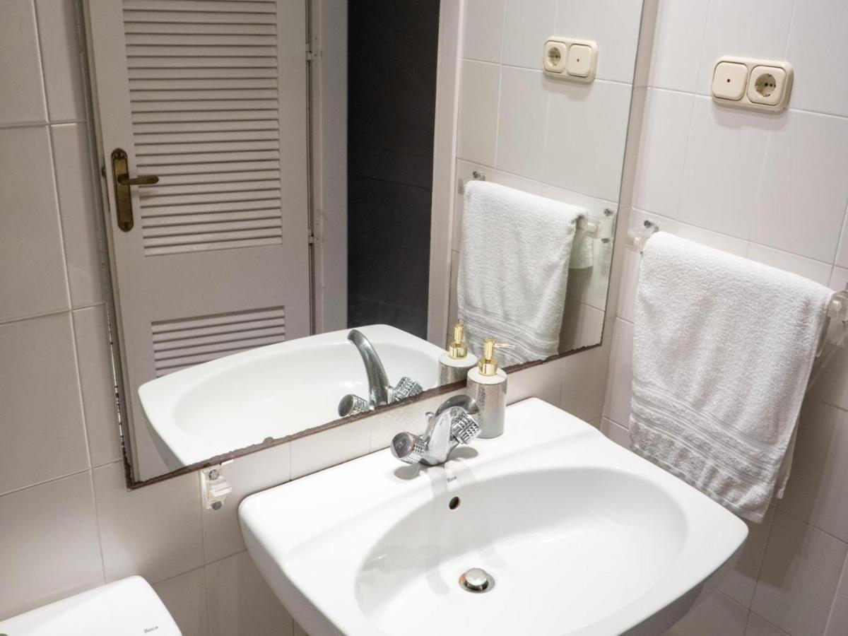Apartamento En Primera Linea De Mar อัลมูเญการ์ ภายนอก รูปภาพ